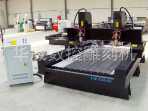新乡封丘县双头立体多功能石材雕刻机HW-1325-2Z